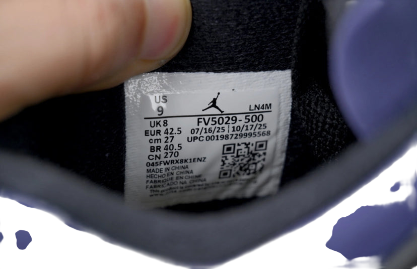 Air Jordan 4 Retro Lakers Purple