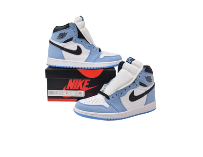 AIR JORDAN 1 High OG University Blue.