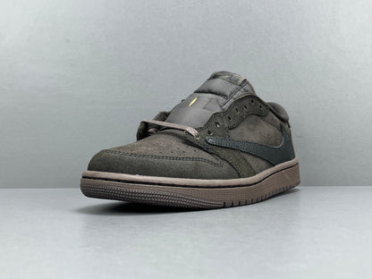 JORDAN 1 RETRO LOW OG SP x TRAVIS SCOTT VELVET BROWN