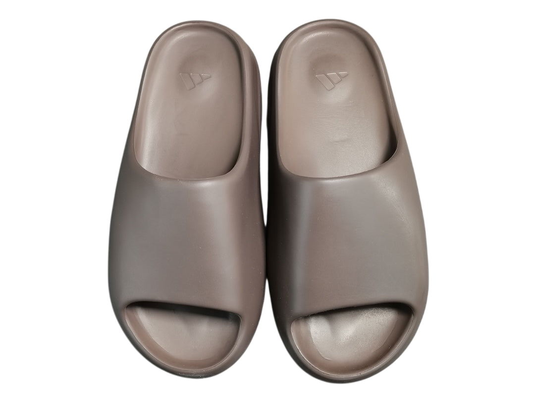 ADIDAS YEEZY SLIDE x SOOT