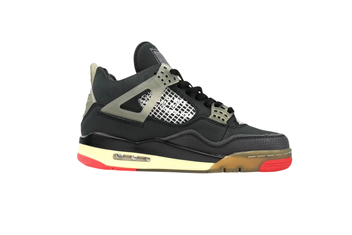Air Jordan 4 Bred