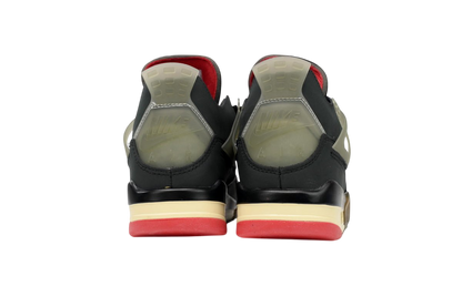 Air Jordan 4 Bred